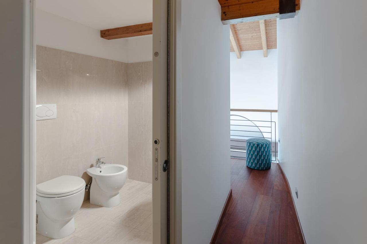 Torre Capranica Aparthotel Rome Exterior photo