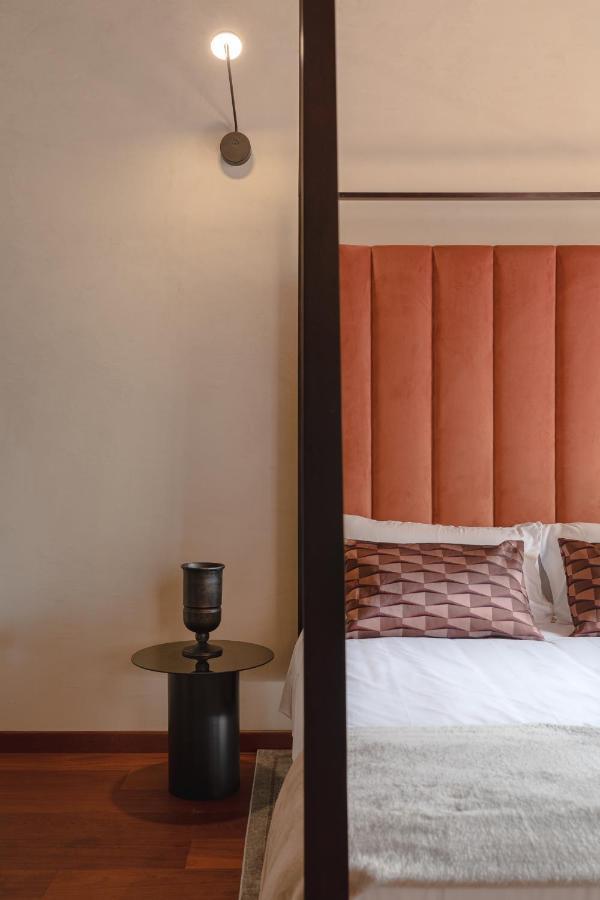 Torre Capranica Aparthotel Rome Exterior photo