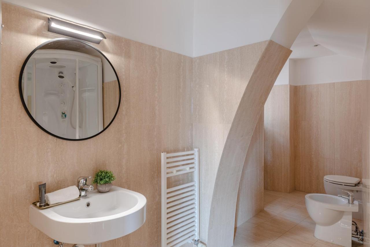 Torre Capranica Aparthotel Rome Exterior photo